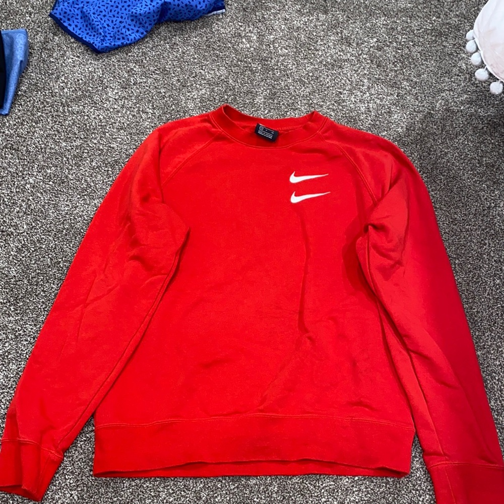 nike crewneck